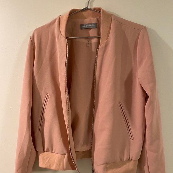 Pink blazer - Picture 2 of 4